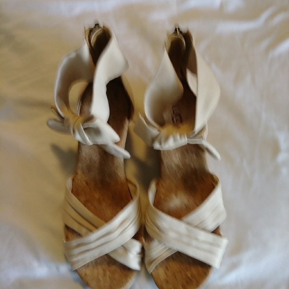 UGG Wedge shoes Brand New
